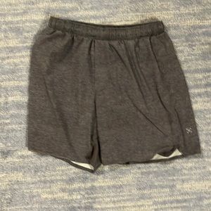 Lululemon surge short